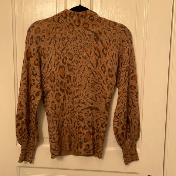 WHBM Animal Print Mock-neck Sweater - Picture 3 of 8